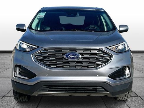 Used 2024 Ford Edge Titanium image 3