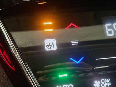 Certified 2022 Honda HR-V EX-L image 12