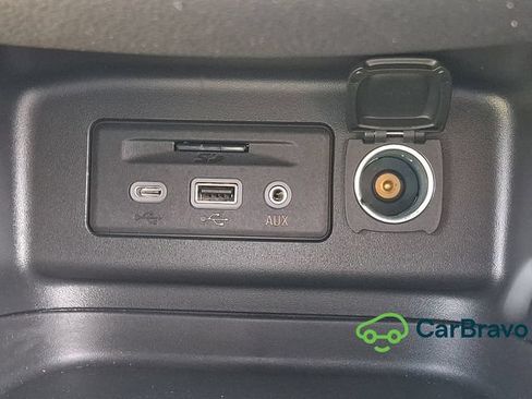 Certified 2022 Chevrolet Equinox RS w/ RS Leather Package FWD image 26