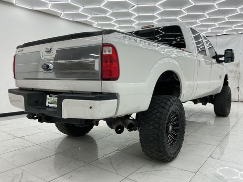 Used 2015 Ford F250 Platinum w/ FX4 Off-Road Package AWD/4WD image 9