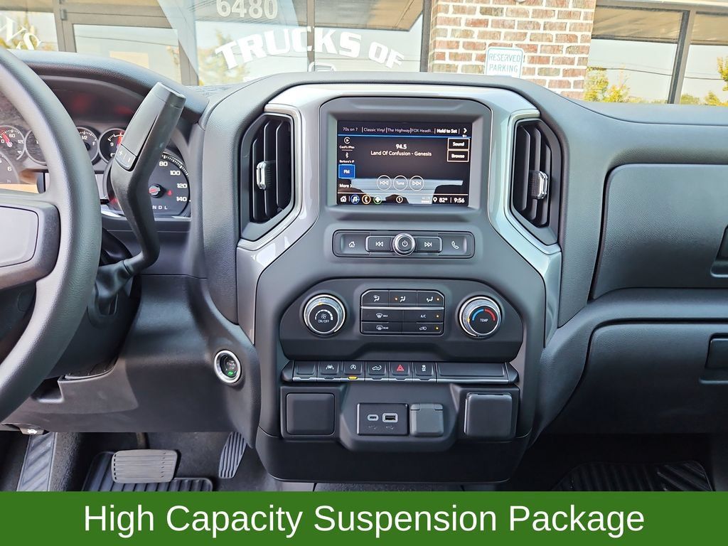 Used 2024 Chevrolet Silverado 1500 Custom AWD/4WD image 15