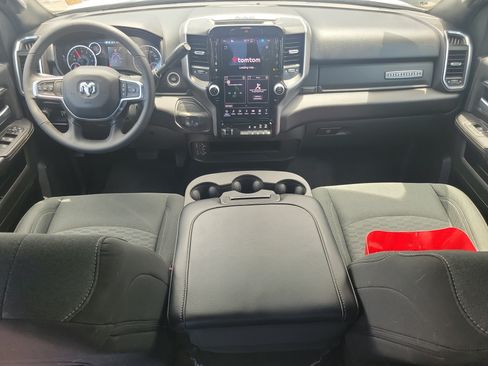 Used 2026 RAM 2500 Big Horn AWD/4WD image 10
