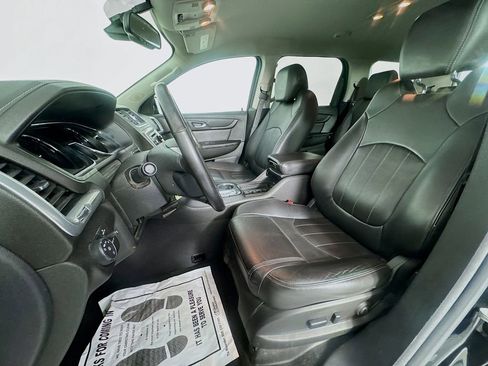 Used 2017 GMC Acadia Limited SLT image 24