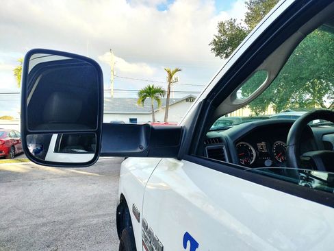 Used 2015 RAM 3500 Tradesman RWD image 6