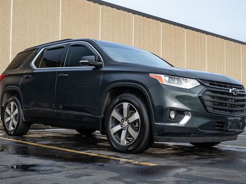 Certified 2019 Chevrolet Traverse LT w/ LT Premium Package image 1