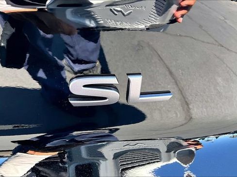 New 2026 Nissan Pathfinder SL FWD image 8