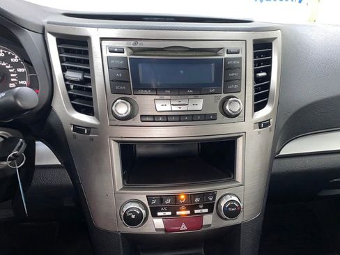 Used 2014 Subaru Legacy 2.5i w/ Alloy Wheel Package image 18