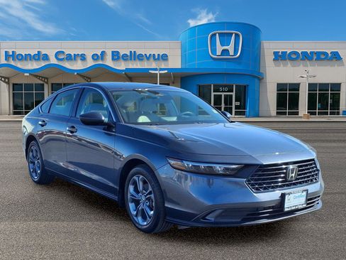 Certified 2024 Honda Accord EX image 9