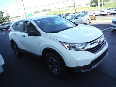 Used 2018 Honda CR-V LX image 6