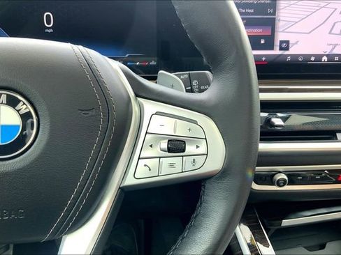 Used 2025 BMW X7 xDrive40i w/ Executive Package AWD/4WD image 21