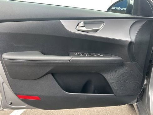 Used 2024 Kia Forte LXS image 13