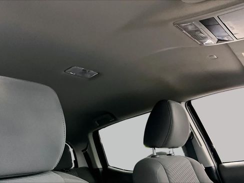 Used 2023 Toyota Tacoma SR AWD/4WD image 14