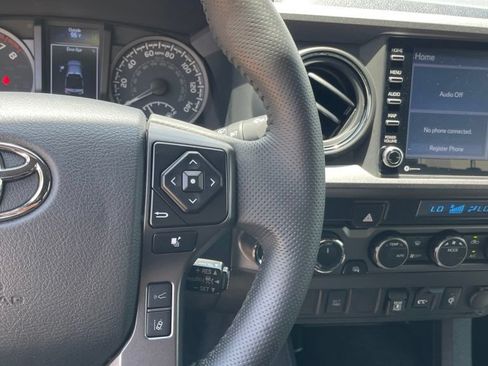 Used 2023 Toyota Tacoma TRD Sport AWD/4WD image 15