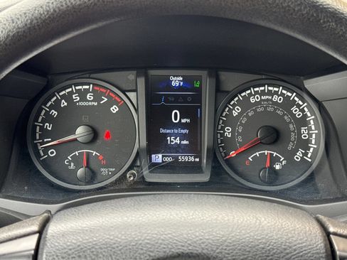 Used 2023 Toyota Tacoma SR AWD/4WD image 23