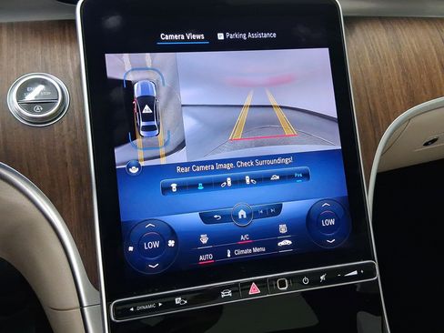 Used 2022 Mercedes-Benz C 300 4MATIC Sedan image 25