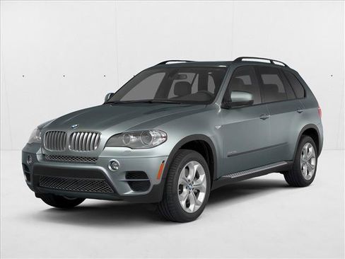 Used 2013 BMW X5 xDrive35i AWD/4WD image 1