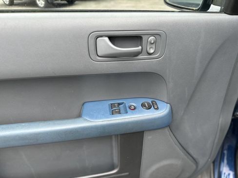 Used 2003 Honda Element EX image 12