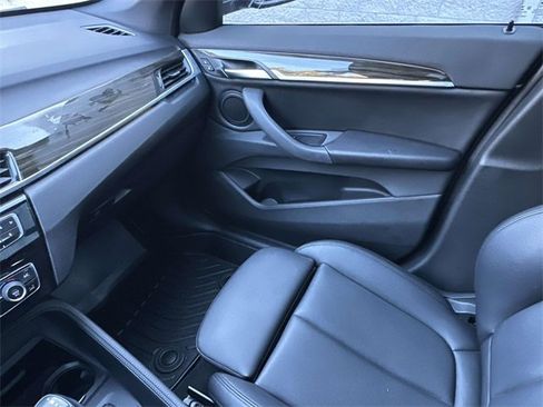 Used 2018 BMW X1 xDrive28i image 37