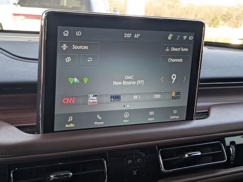 Used 2021 Lincoln Aviator Reserve w/ Elements Package Plus image 15