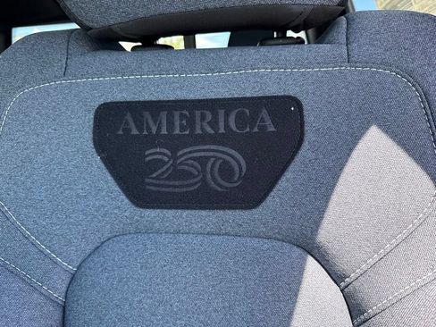 New 2026 RAM 1500 4x4 Crew Cab image 19
