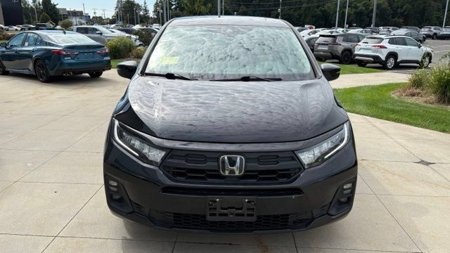 Used 2025 Honda Odyssey EX-L image 2