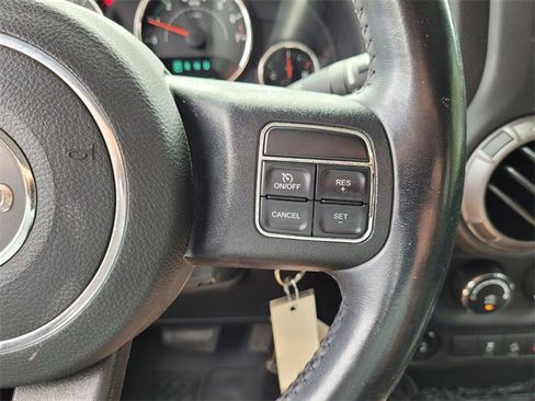 Certified 2018 Jeep Wrangler Sport image 28