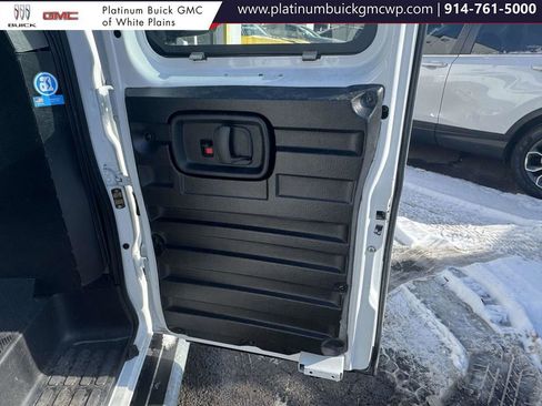 Used 2024 GMC Savana 2500 w/ Driver Convenience Package image 11