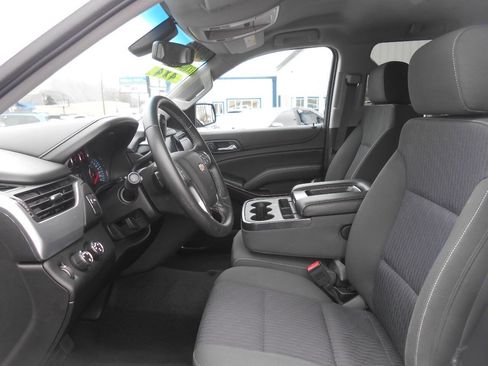 Used 2016 Chevrolet Tahoe LS image 13