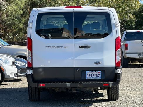 Certified 2018 Ford Transit 150 XL image 5
