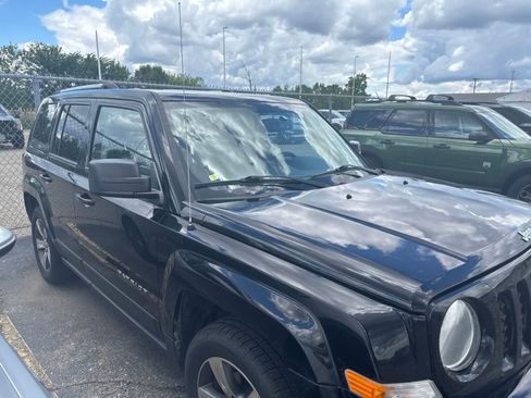 Used 2017 Jeep Patriot High Altitude AWD/4WD image 24