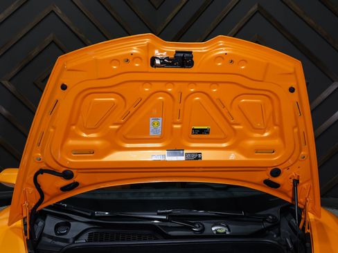 Used 2020 Lamborghini Huracan EVO image 31