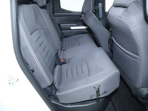 Used 2024 Toyota Tacoma TRD Off-Road image 32