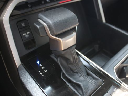 Used 2022 Toyota Tundra SR5 image 10