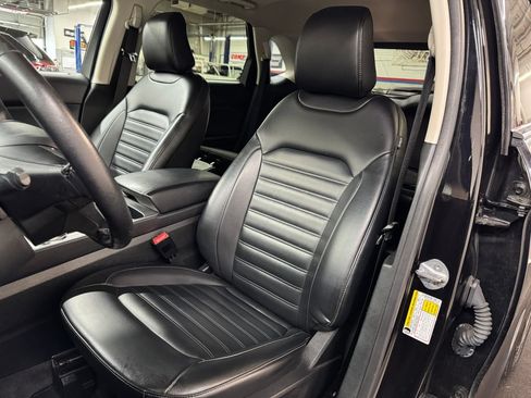 Used 2023 Ford Edge SEL AWD/4WD image 18