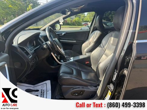 Used 2015 Volvo XC60 T6 Platinum w/ Climate Package AWD/4WD image 16