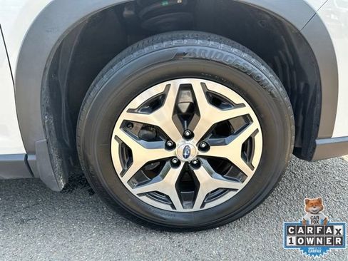 Certified 2023 Subaru Forester Premium AWD/4WD image 32