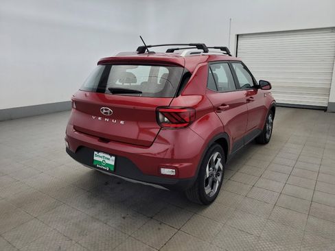 Used 2023 Hyundai Venue SEL FWD image 9