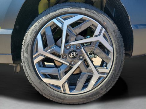 New 2026 Hyundai Kona SEL Premium image 6