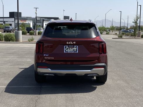 New 2025 Kia Sorento EX image 5