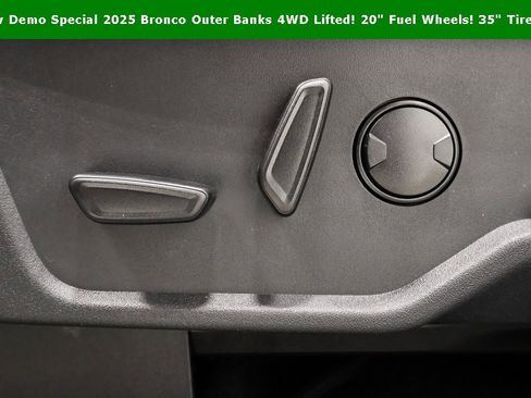 New 2025 Ford Bronco Outer Banks image 12