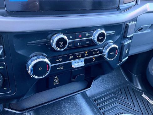 Used 2025 Ford F150 XLT w/ Equipment Group 301A Standard AWD/4WD image 34
