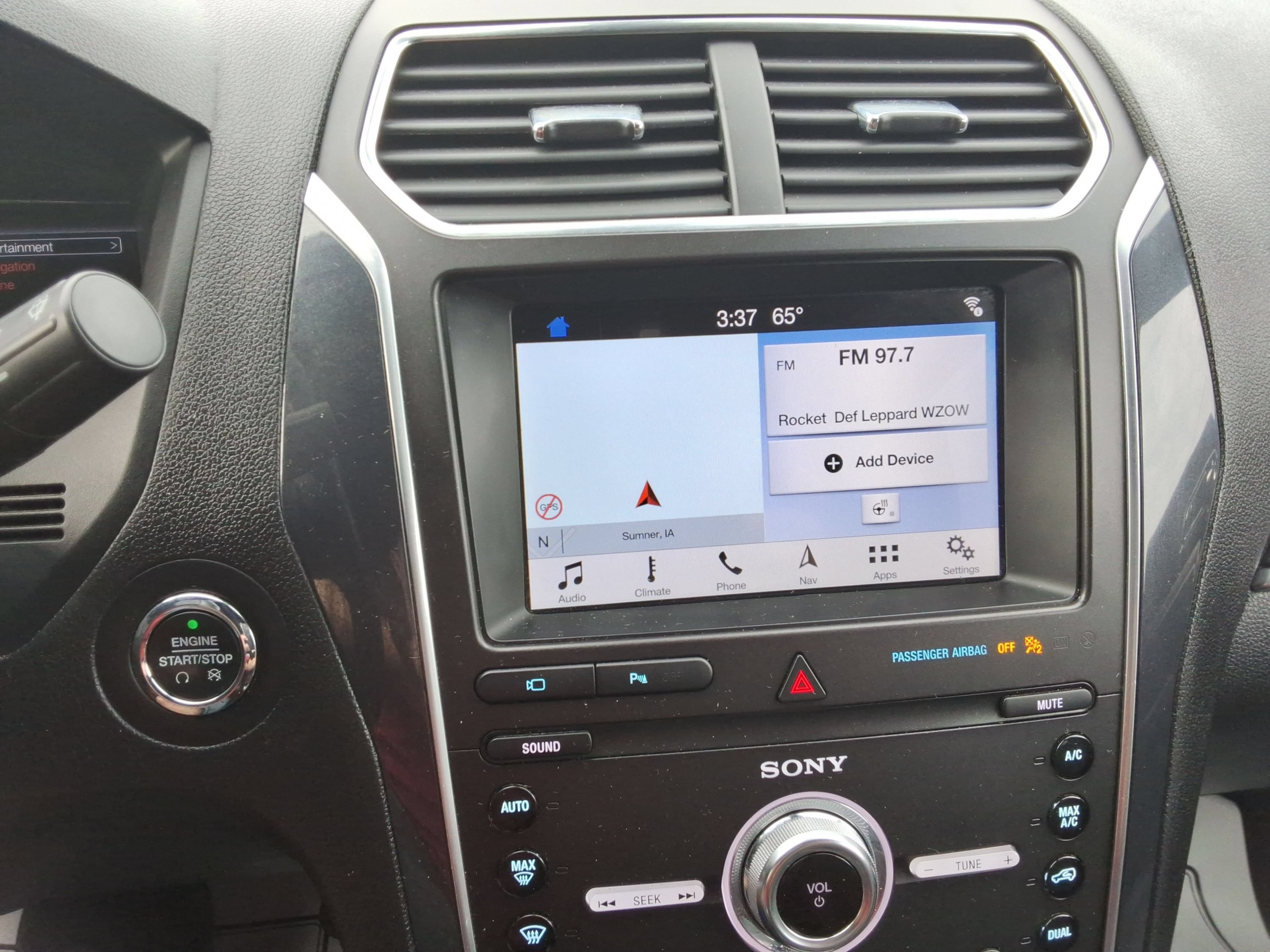 Used 2019 Ford Explorer Sport w/ Equipment Group 401A AWD/4WD image 39