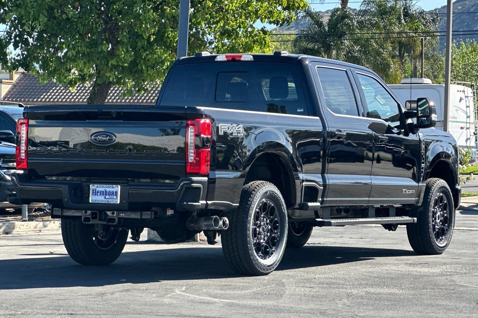 New 2026 Ford F250 Lariat w/ Black Appearance Package AWD/4WD image 4