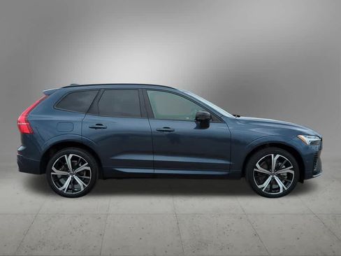 Certified 2024 Volvo XC60 T8 Ultimate w/ Protection Package Premier AWD/4WD image 7