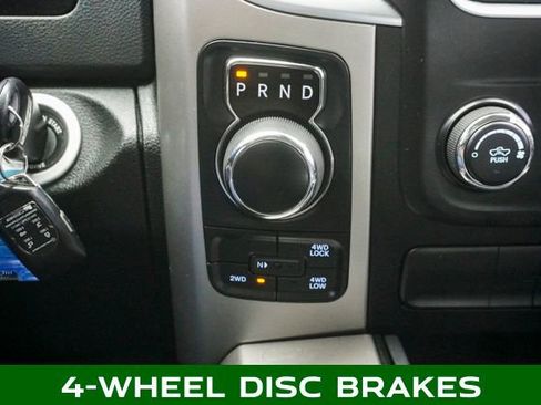 Used 2017 RAM 1500 Classic SLT image 15