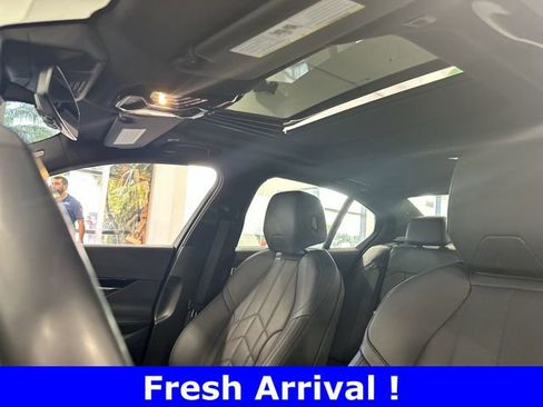 Used 2024 BMW 530i w/ Premium Package image 20
