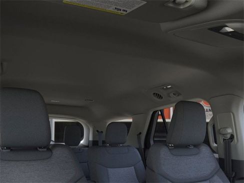 New 2025 Ford Explorer Active image 22
