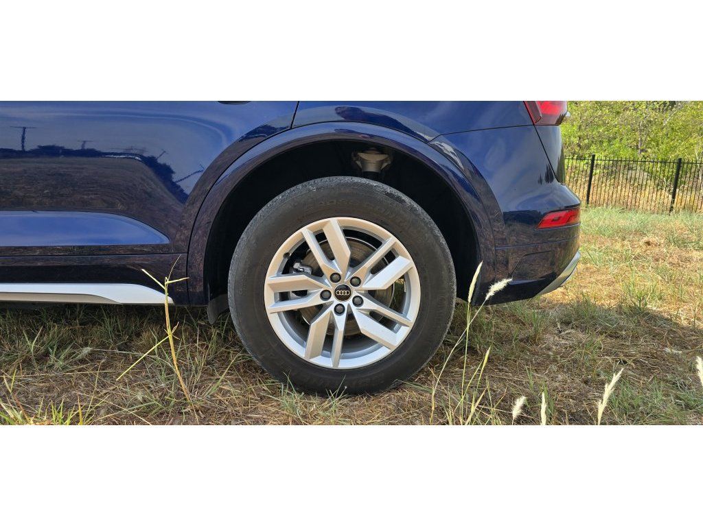 Used 2024 Audi Q5 2.0T Premium AWD/4WD image 3
