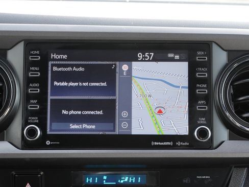 Certified 2023 Toyota Tacoma TRD Off-Road w/ Technology Package image 29