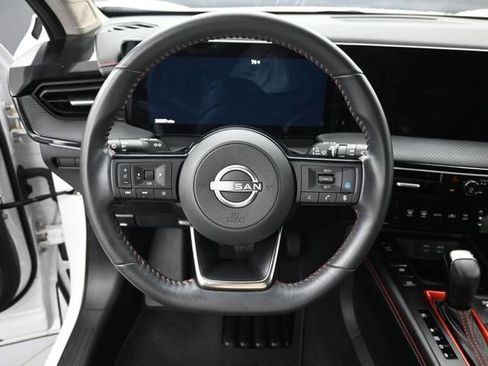 Certified 2025 Nissan Kicks SR AWD/4WD image 21